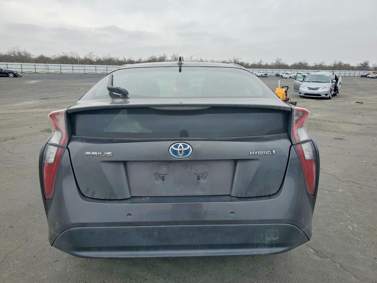 2018 TOYOTA PRIUS