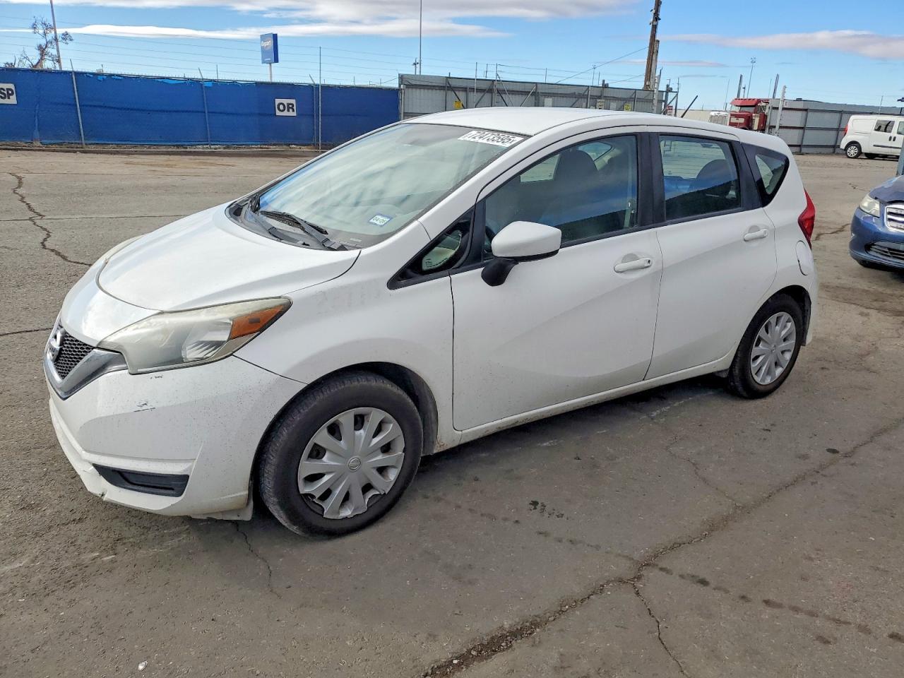 2017 NISSAN Versa Note