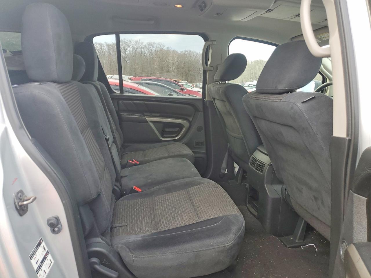 2015 NISSAN Armada