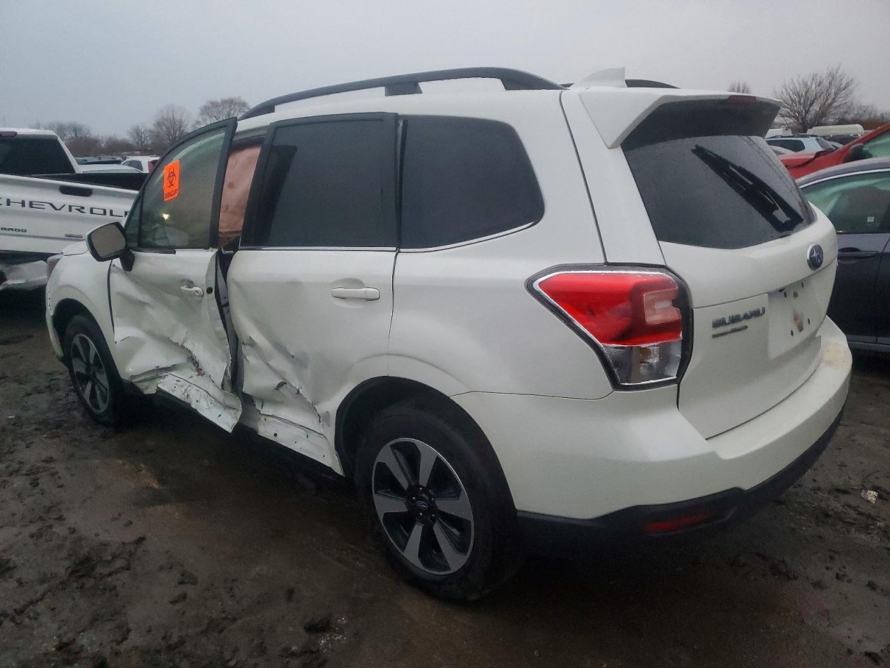 2017 SUBARU FORESTER