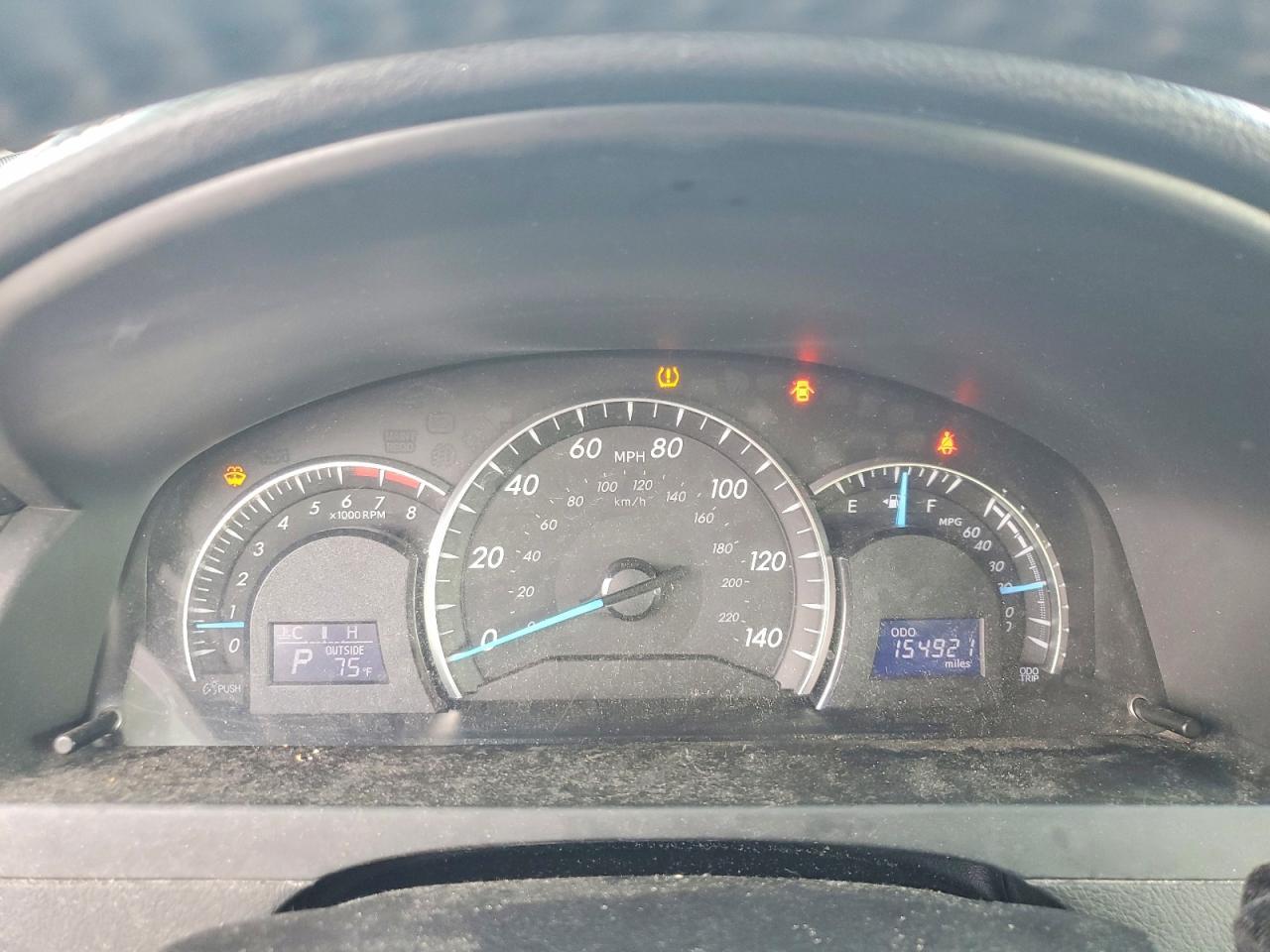 2014 TOYOTA CAMRY