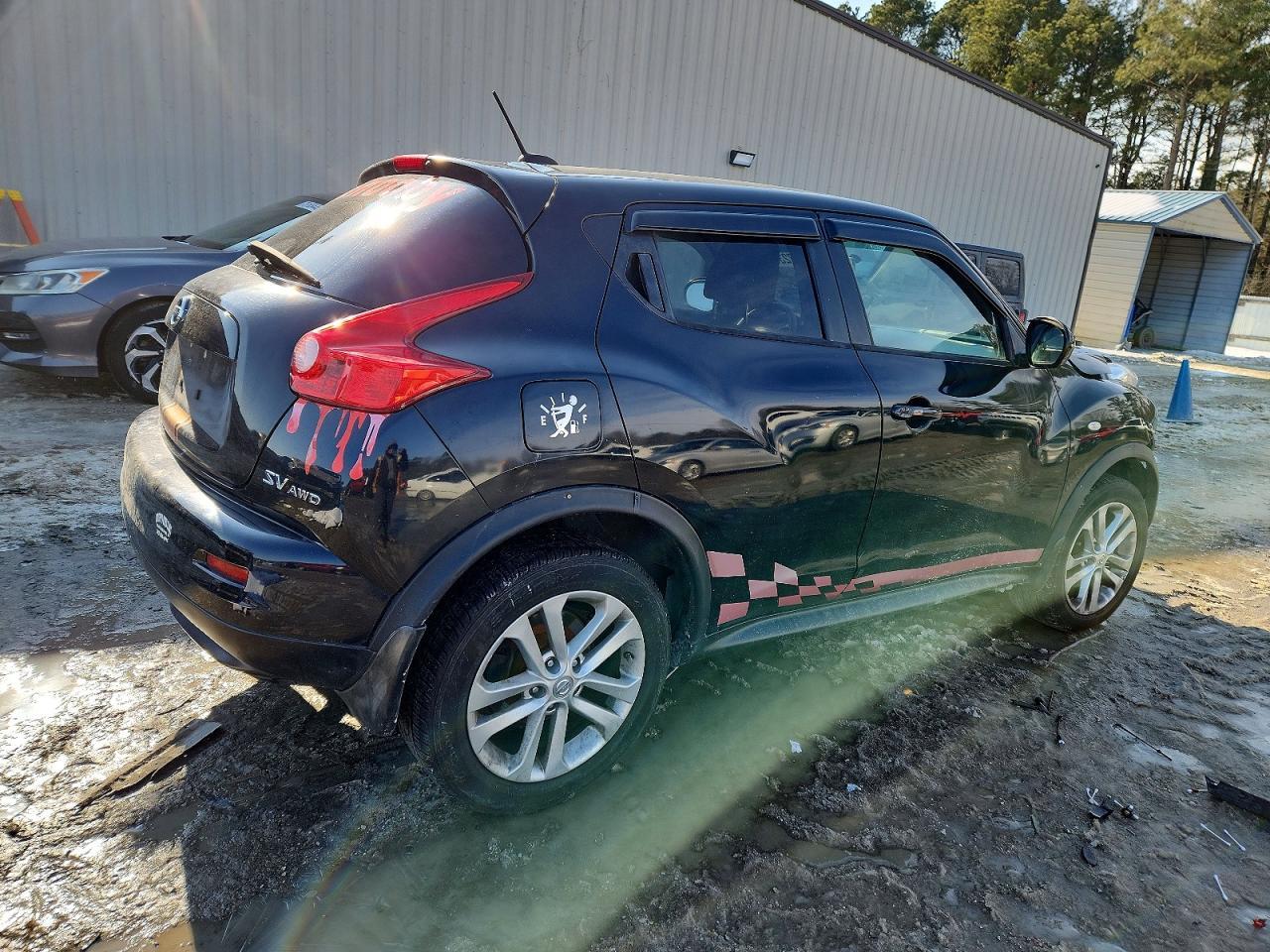 2011 NISSAN Juke