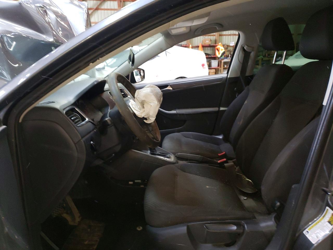 2012 VOLKSWAGEN JETTA