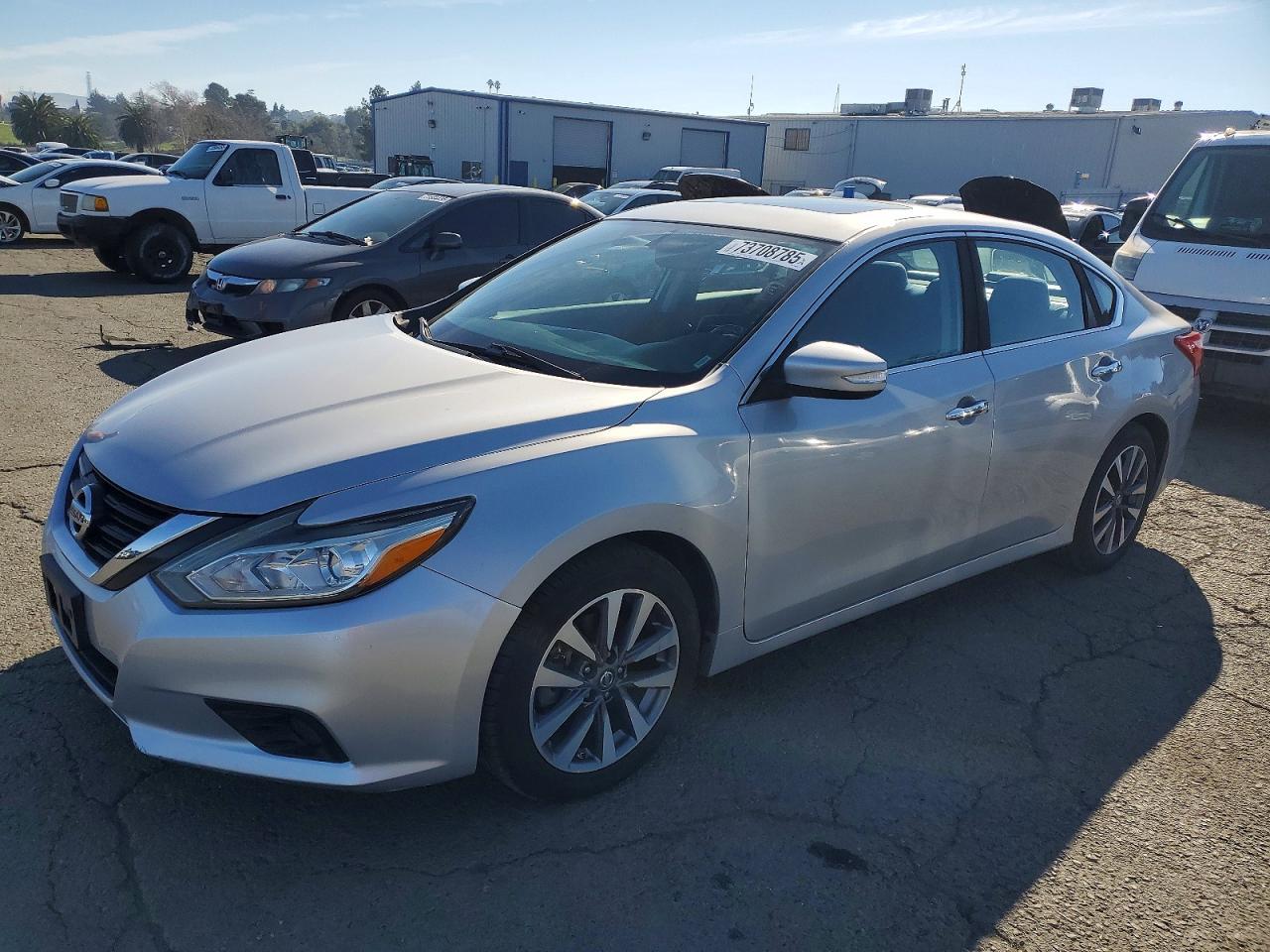 2017 NISSAN ALTIMA