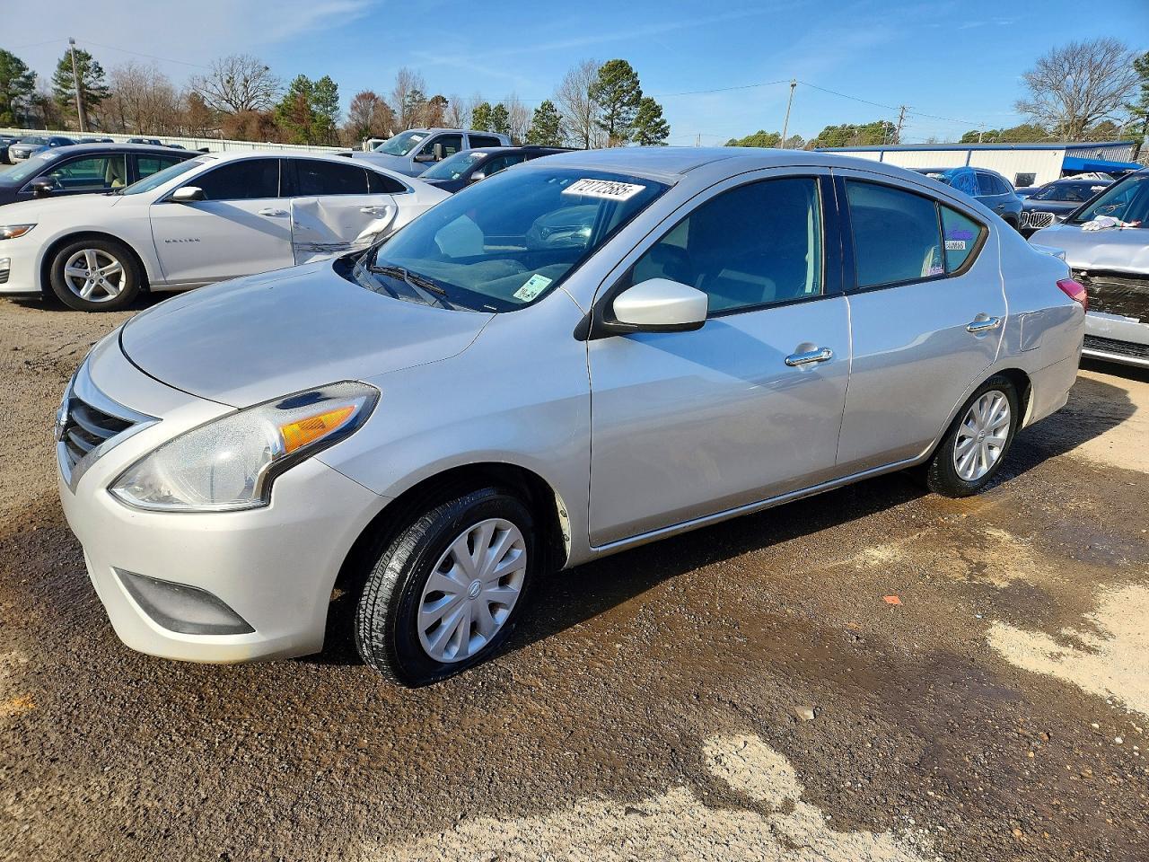 2018 NISSAN VERSA
