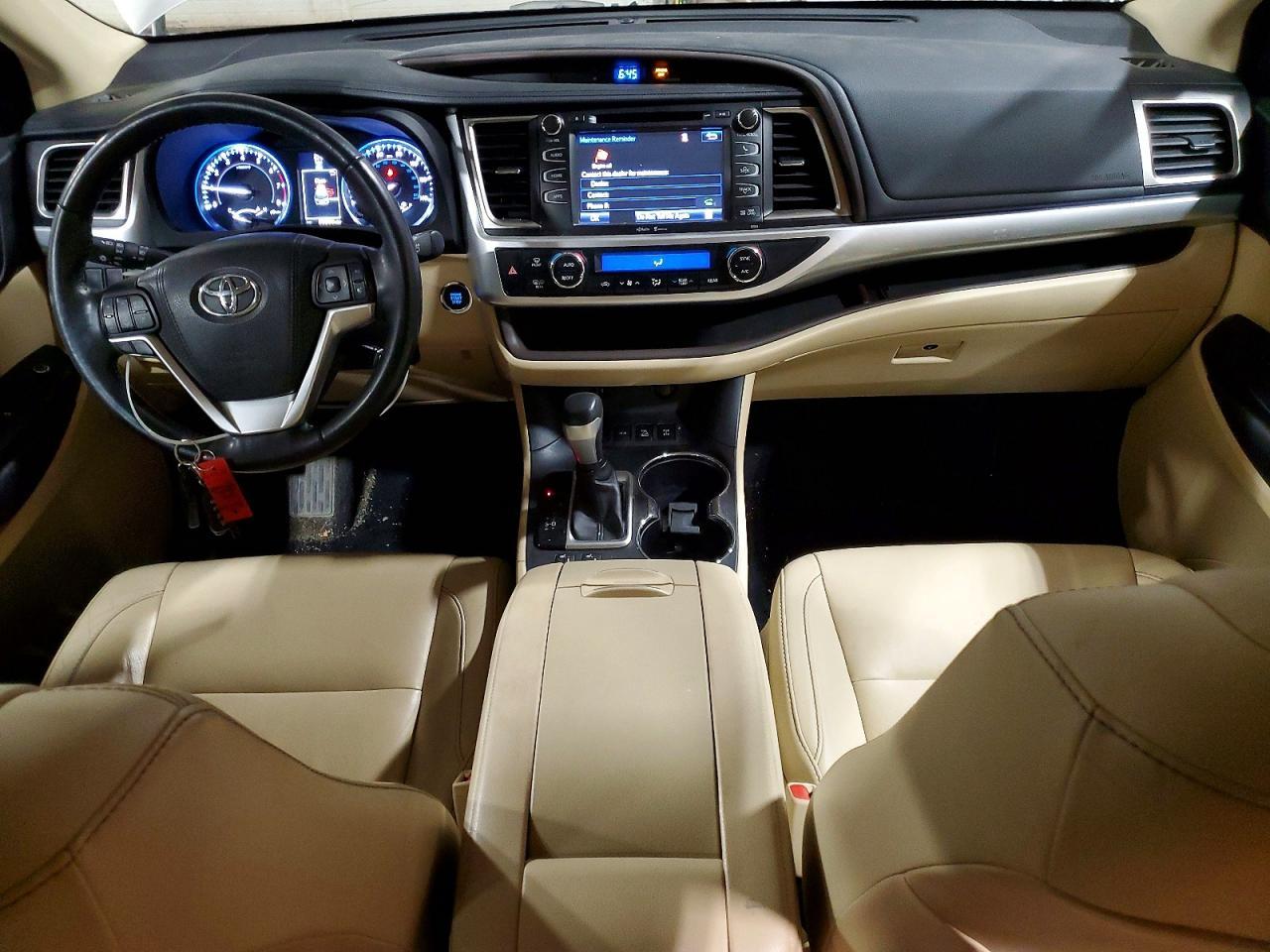 2015 TOYOTA HIGHLANDER