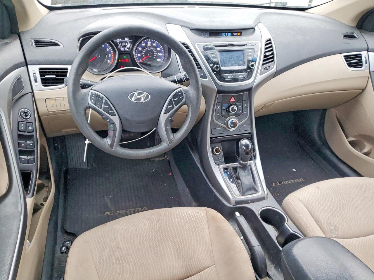 2016 HYUNDAI ELANTRA