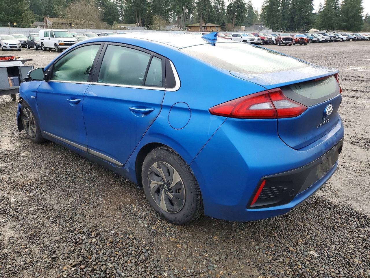 2017 HYUNDAI Ioniq