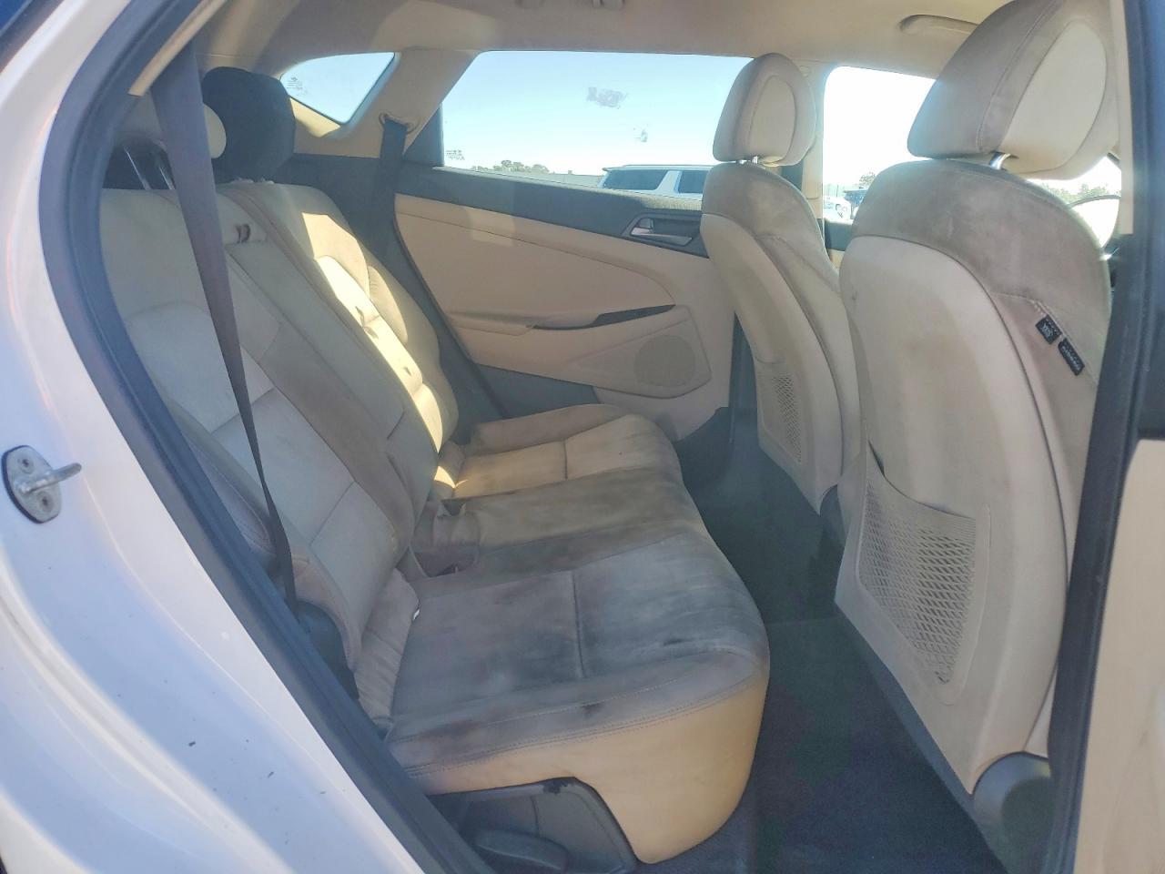 2017 HYUNDAI TUCSON