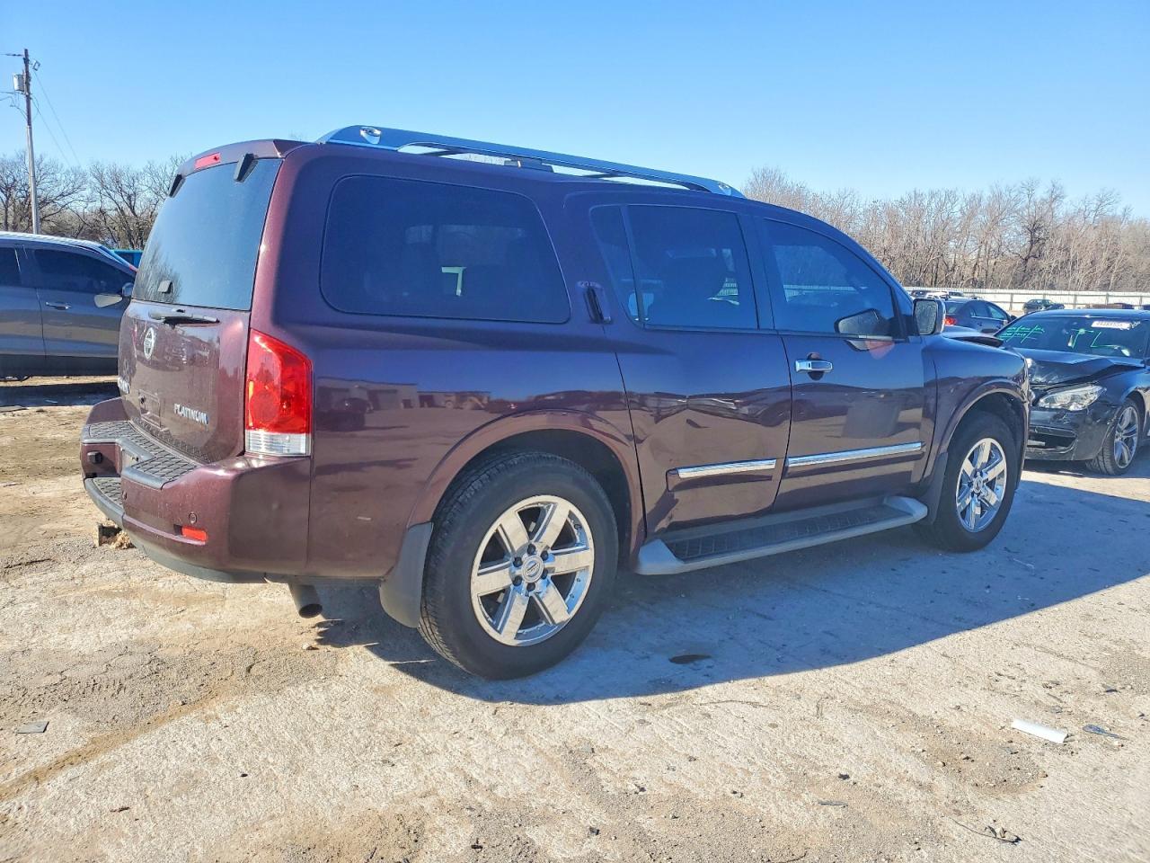2013 NISSAN Armada