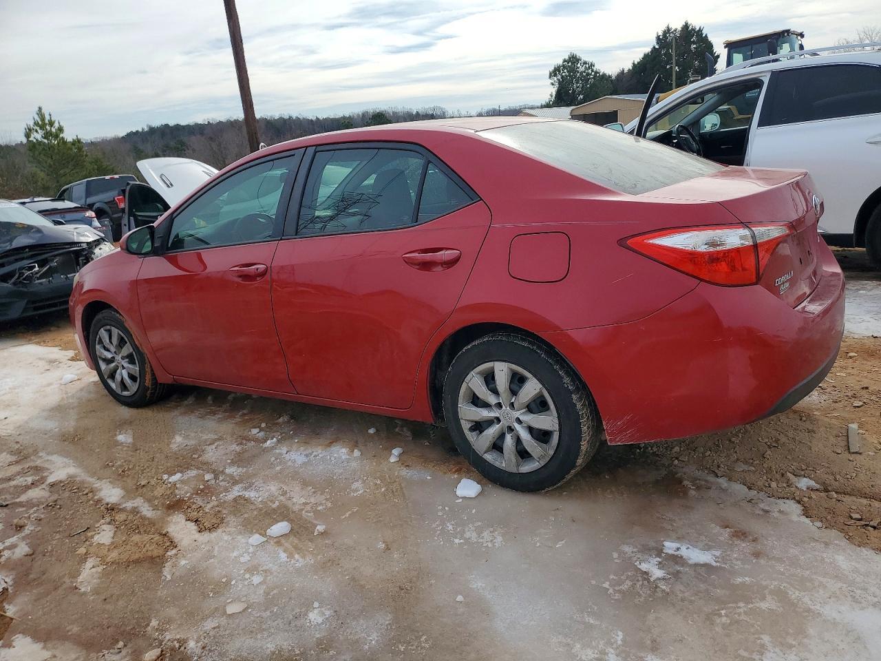 2015 TOYOTA COROLLA