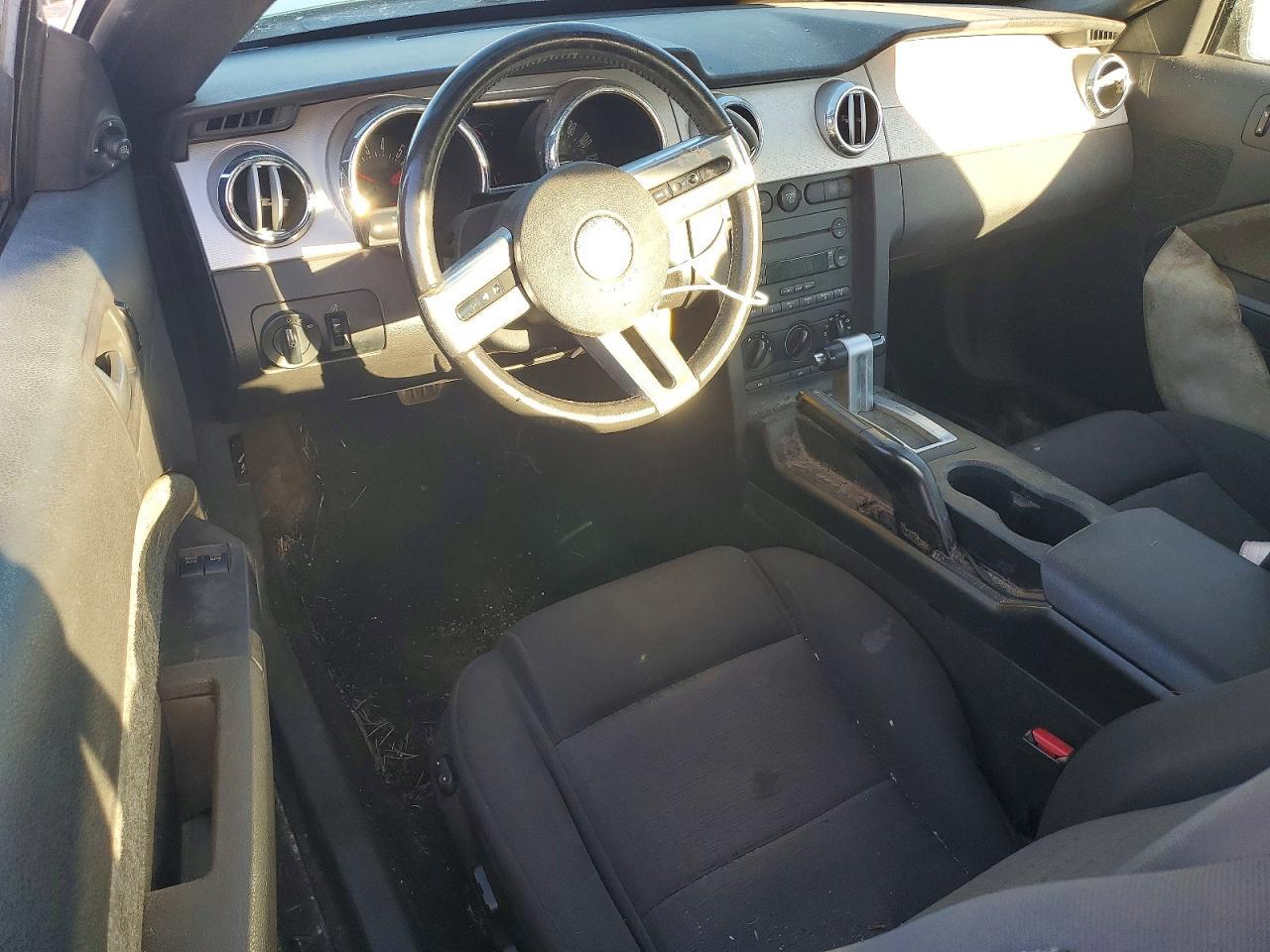 2006 FORD MUSTANG