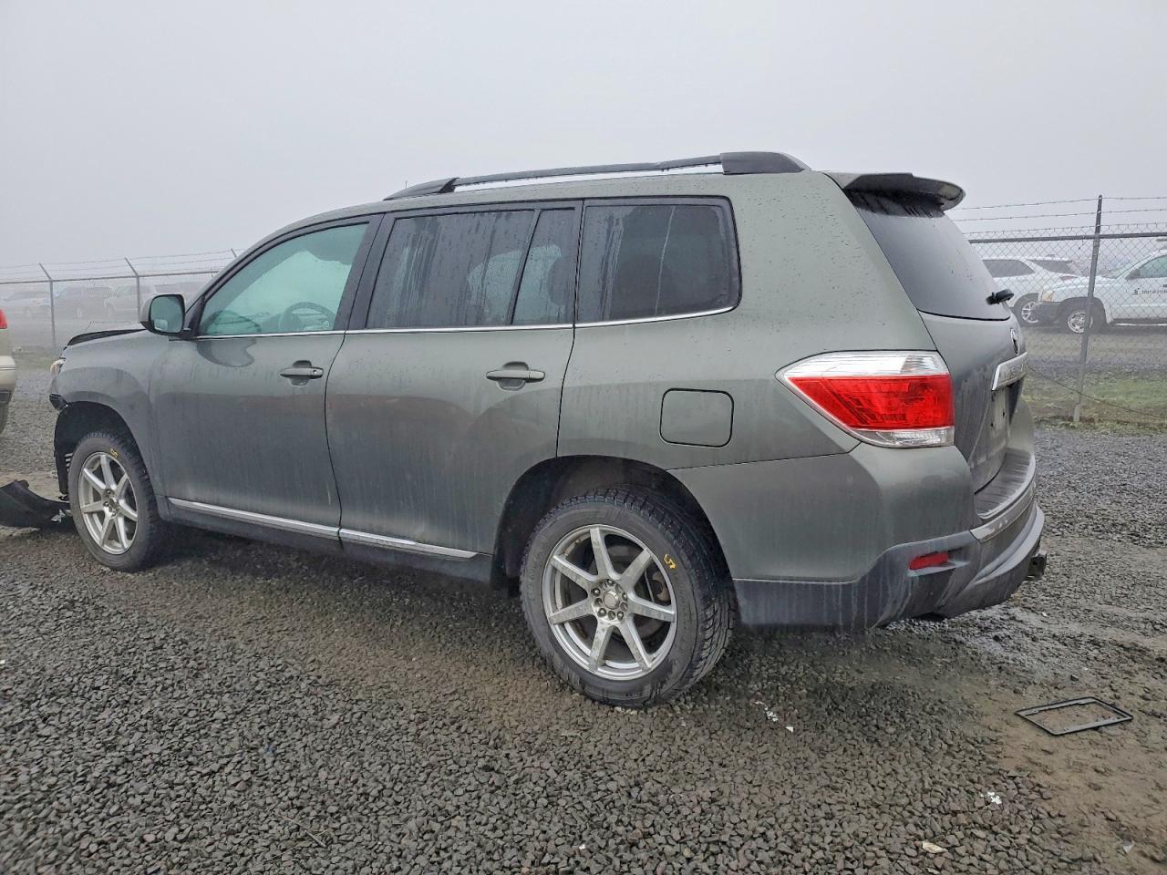 2012 TOYOTA HIGHLANDER