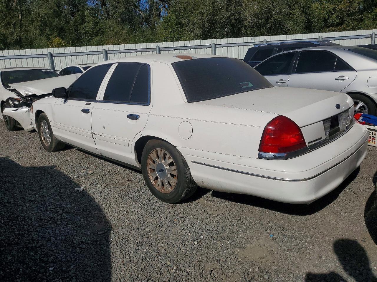 2005 FORD Crown Victoria
