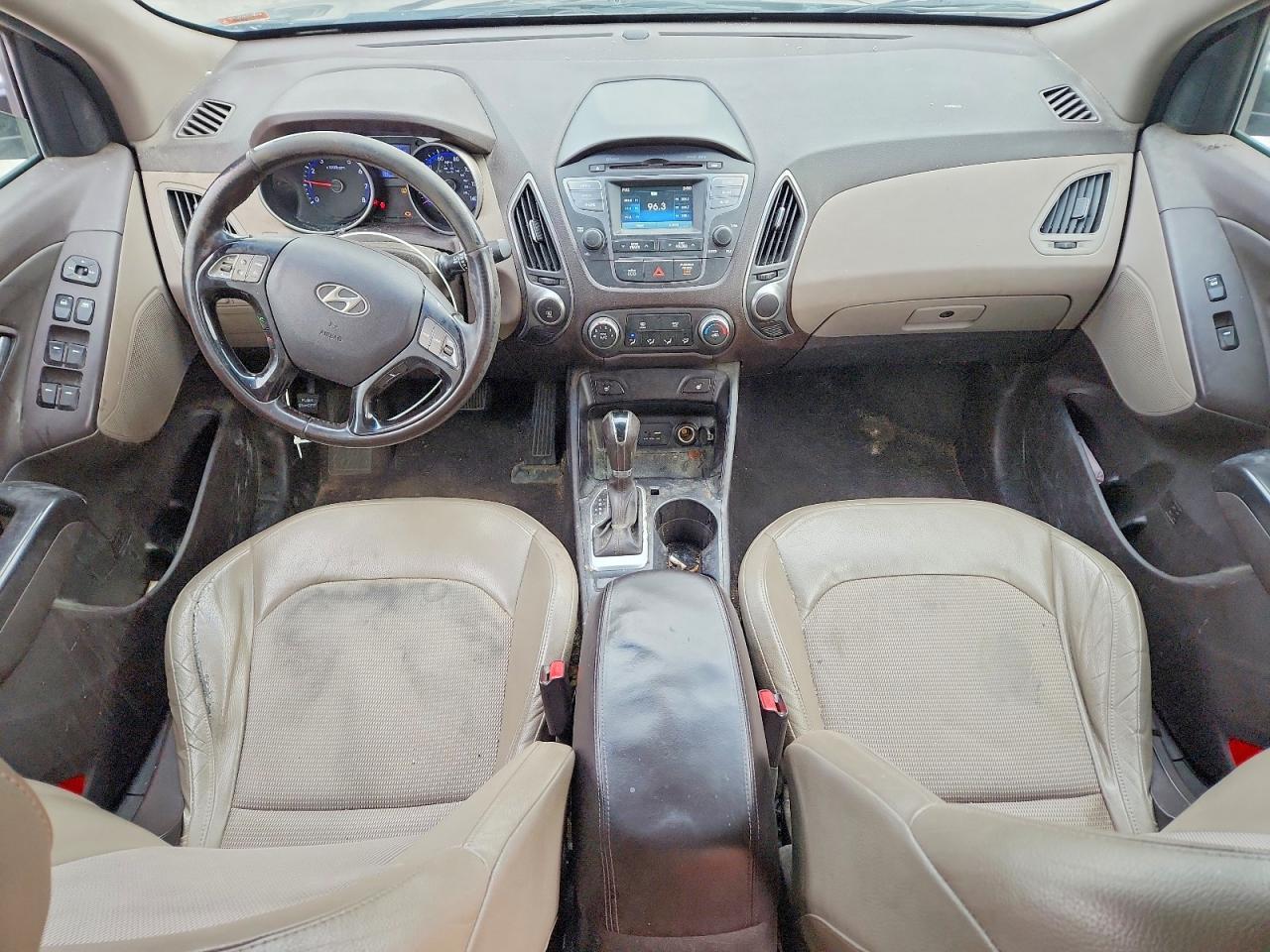 2015 HYUNDAI TUCSON