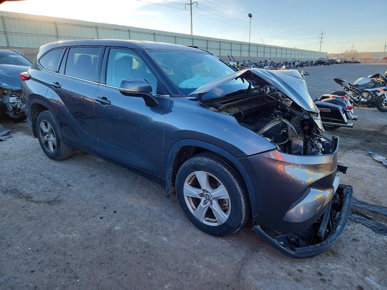 2021 TOYOTA HIGHLANDER