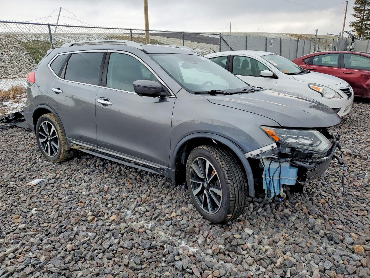 2017 NISSAN ROGUE