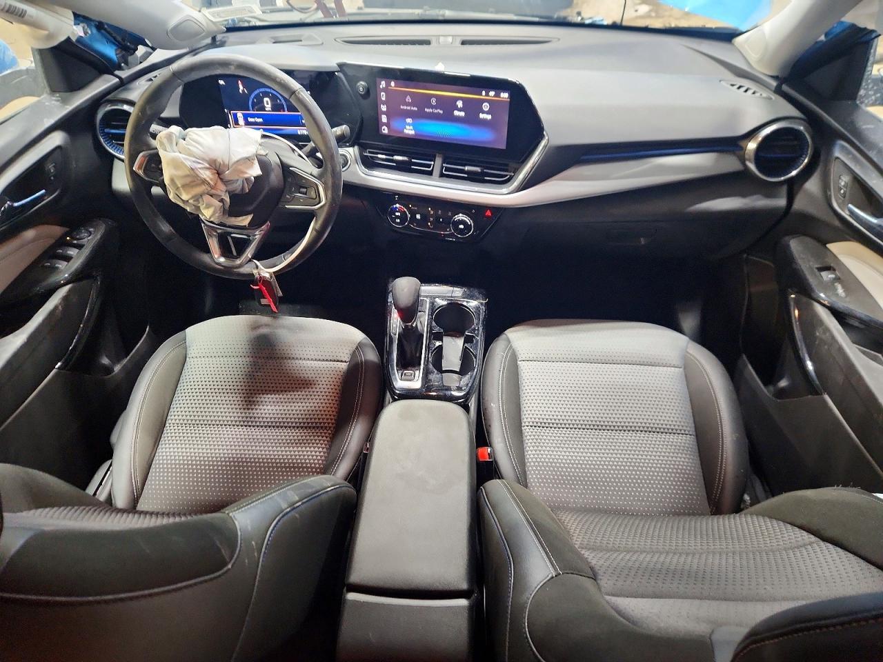 2025 CHEVROLET TRAX
