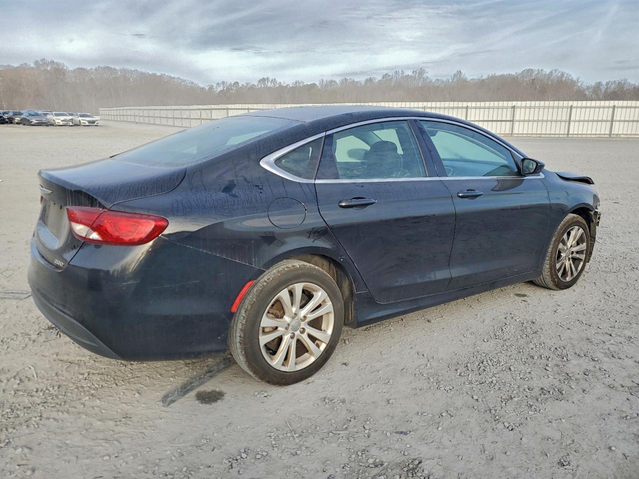 2016 CHRYSLER 200
