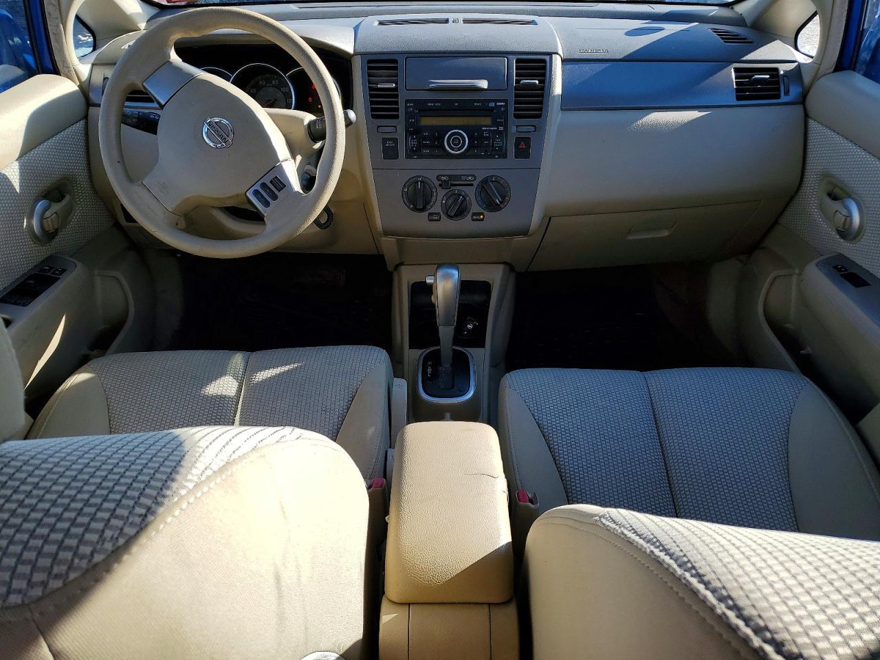 2009 NISSAN VERSA