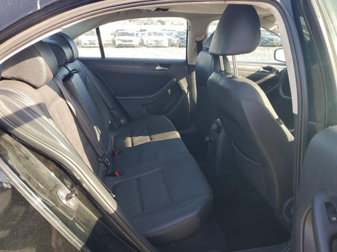 2012 VOLKSWAGEN JETTA