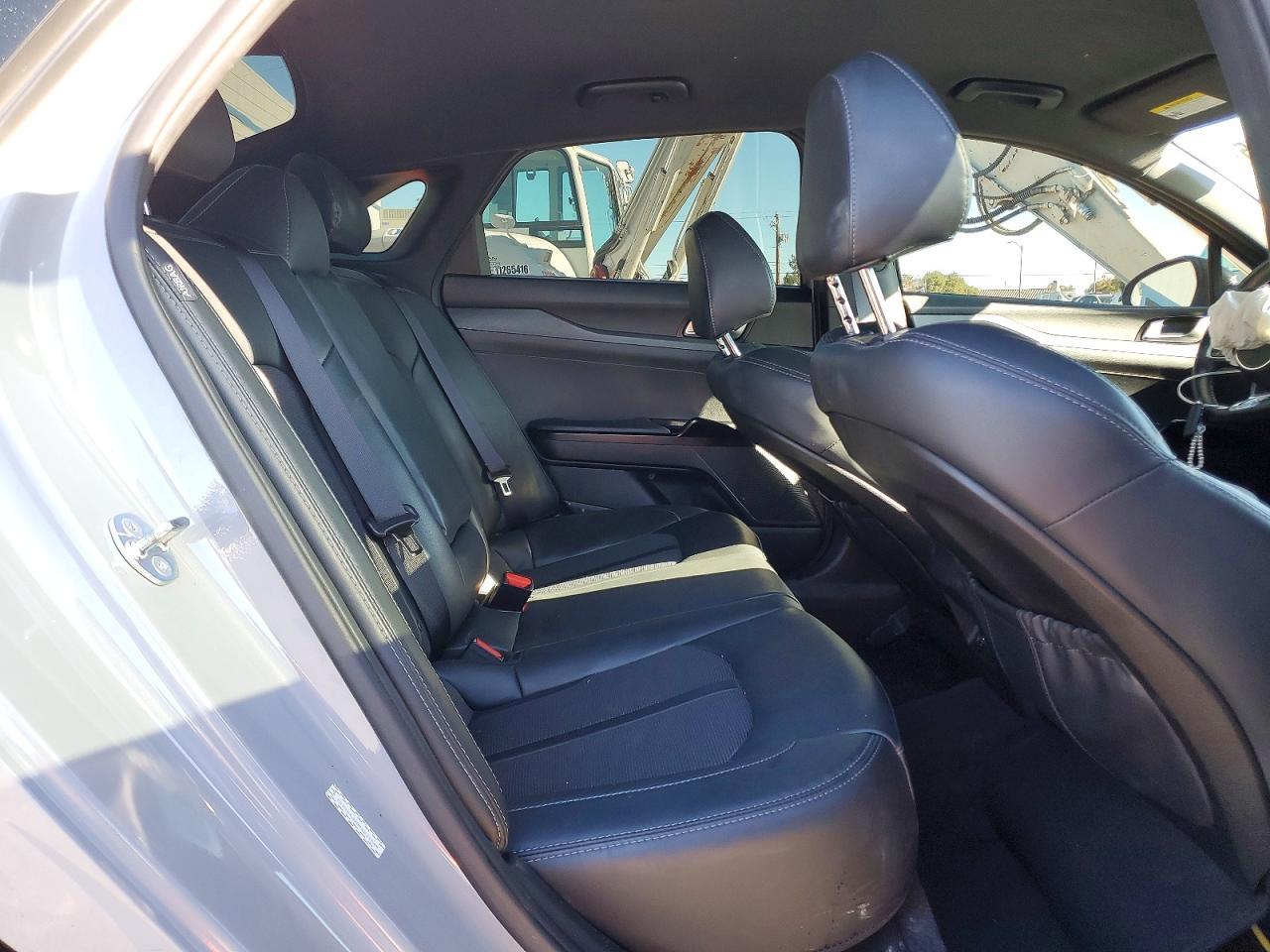 2024 KIA K5