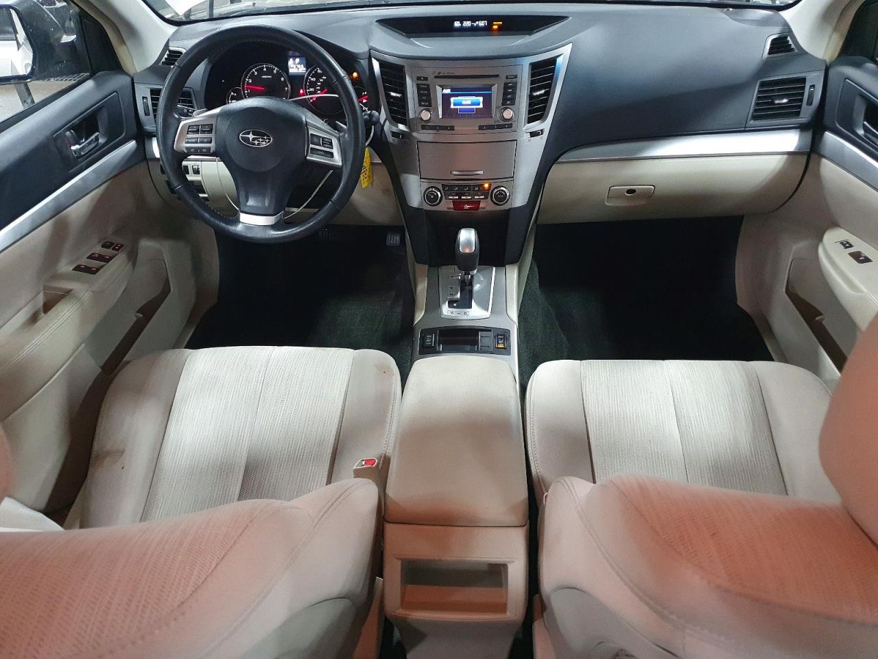 2014 SUBARU Legacy