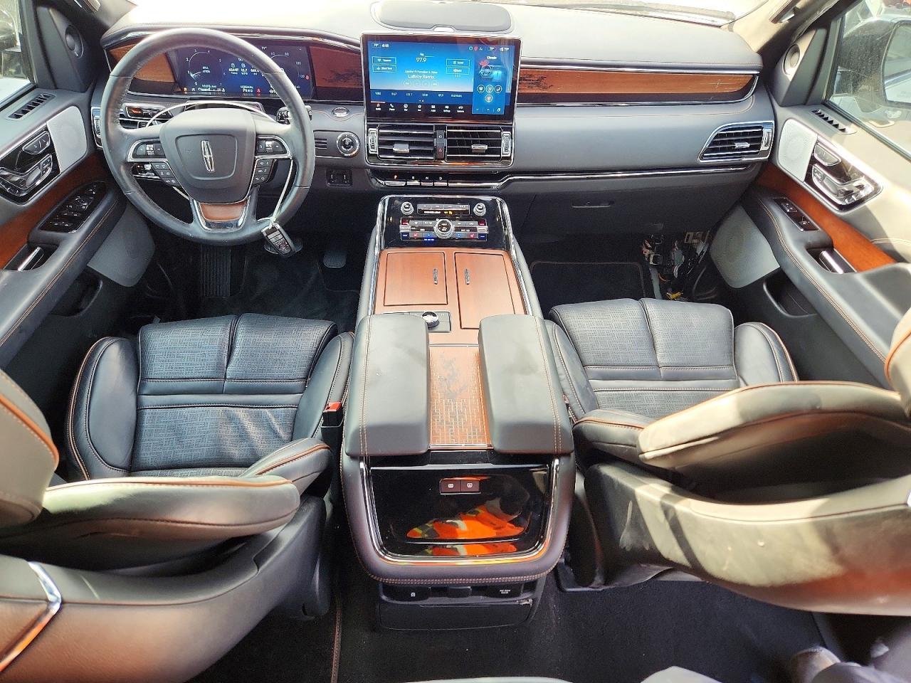 2024 LINCOLN Navigator