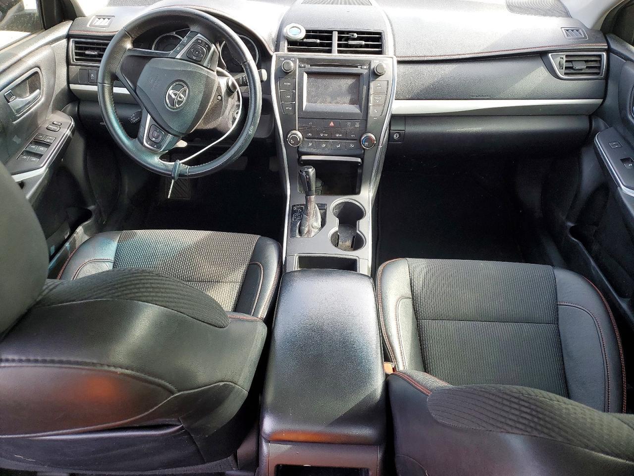 2017 TOYOTA CAMRY