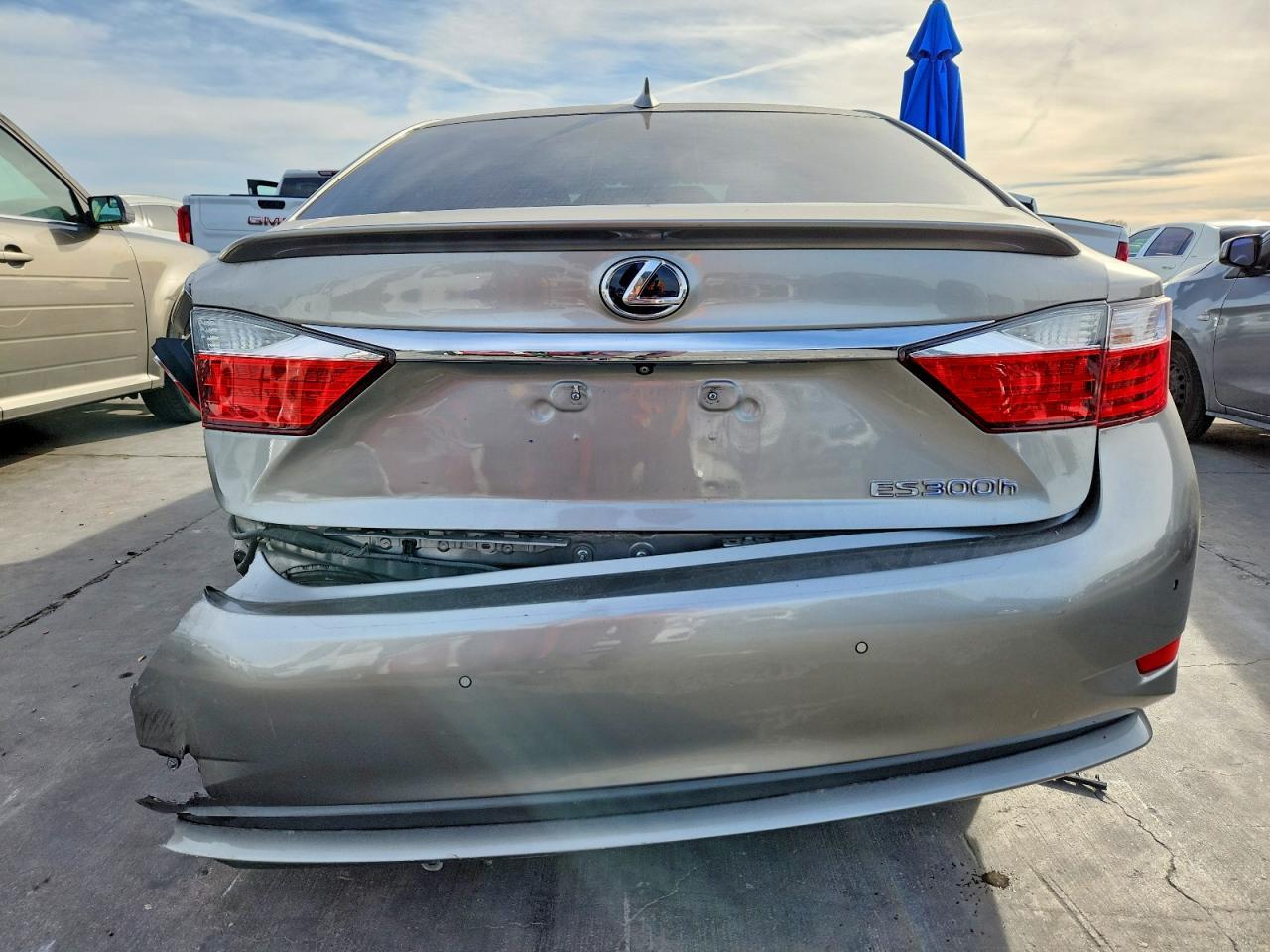 2015 LEXUS ES 300H