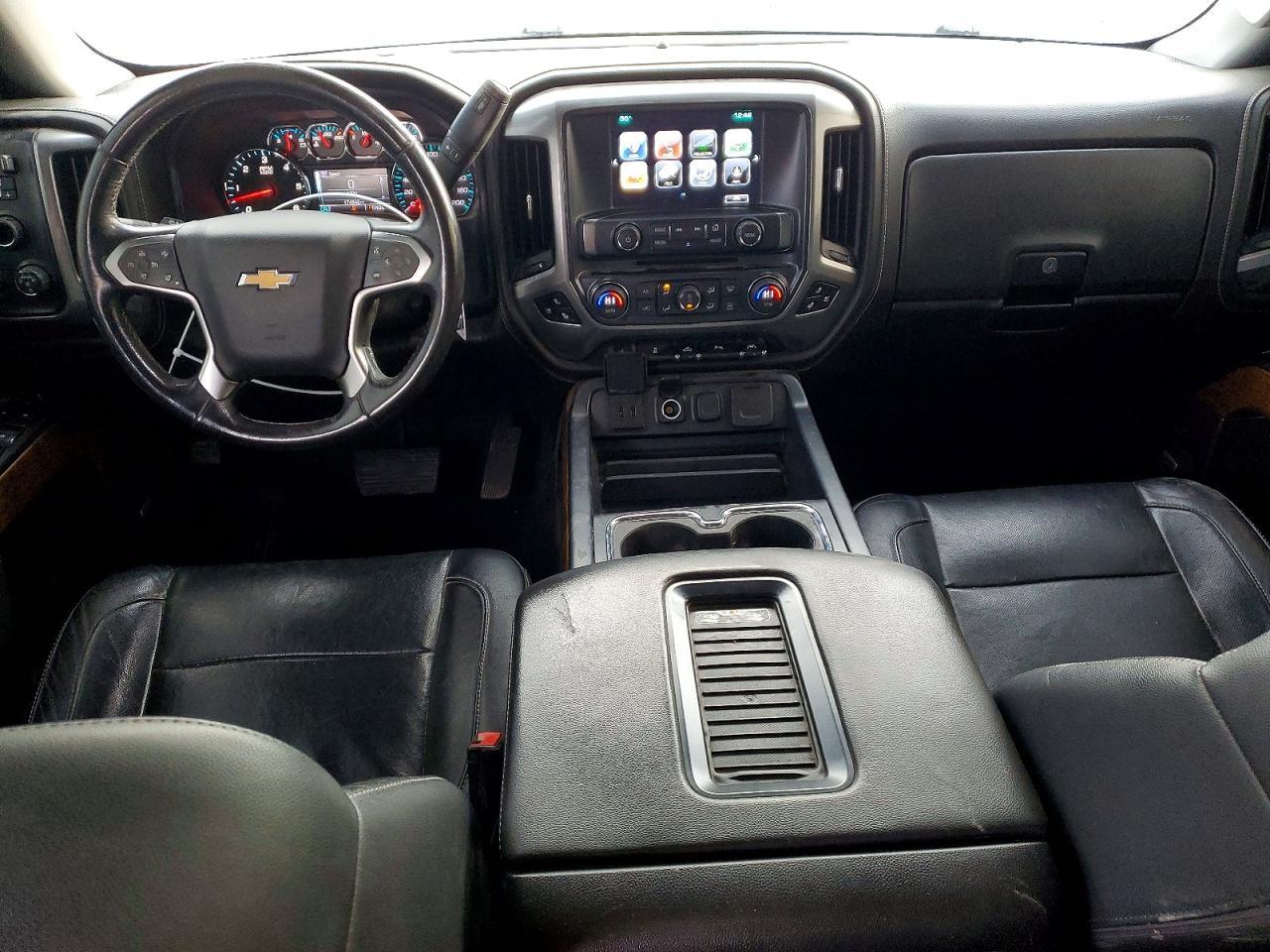 2018 CHEVROLET Silverado