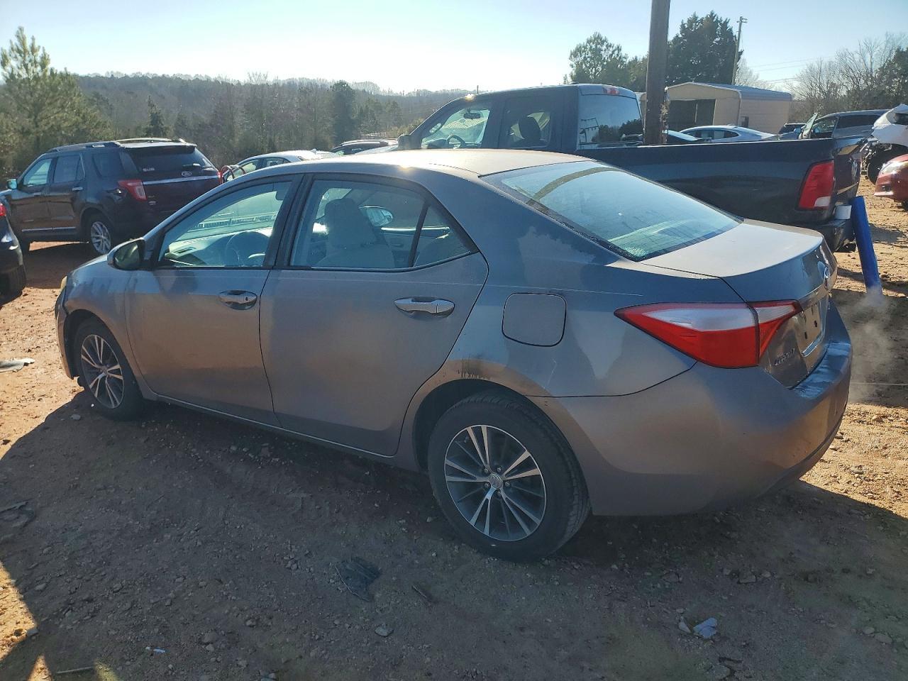 2016 TOYOTA COROLLA