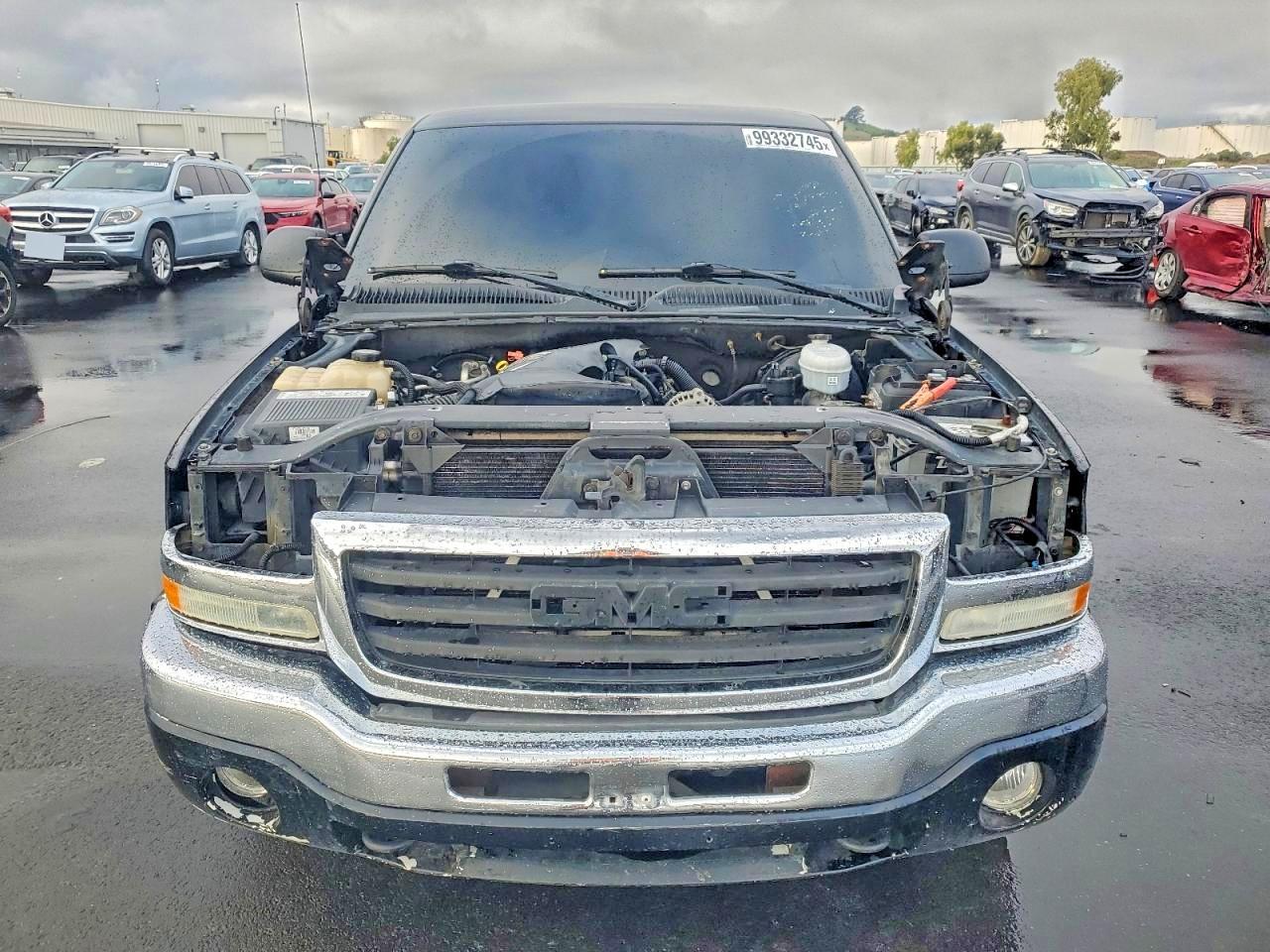 2004 GMC Sierra