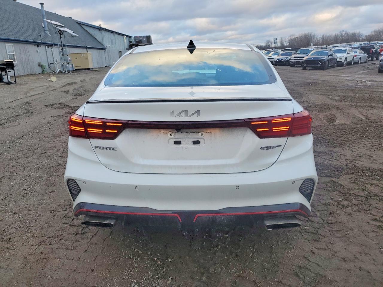2024 KIA FORTE