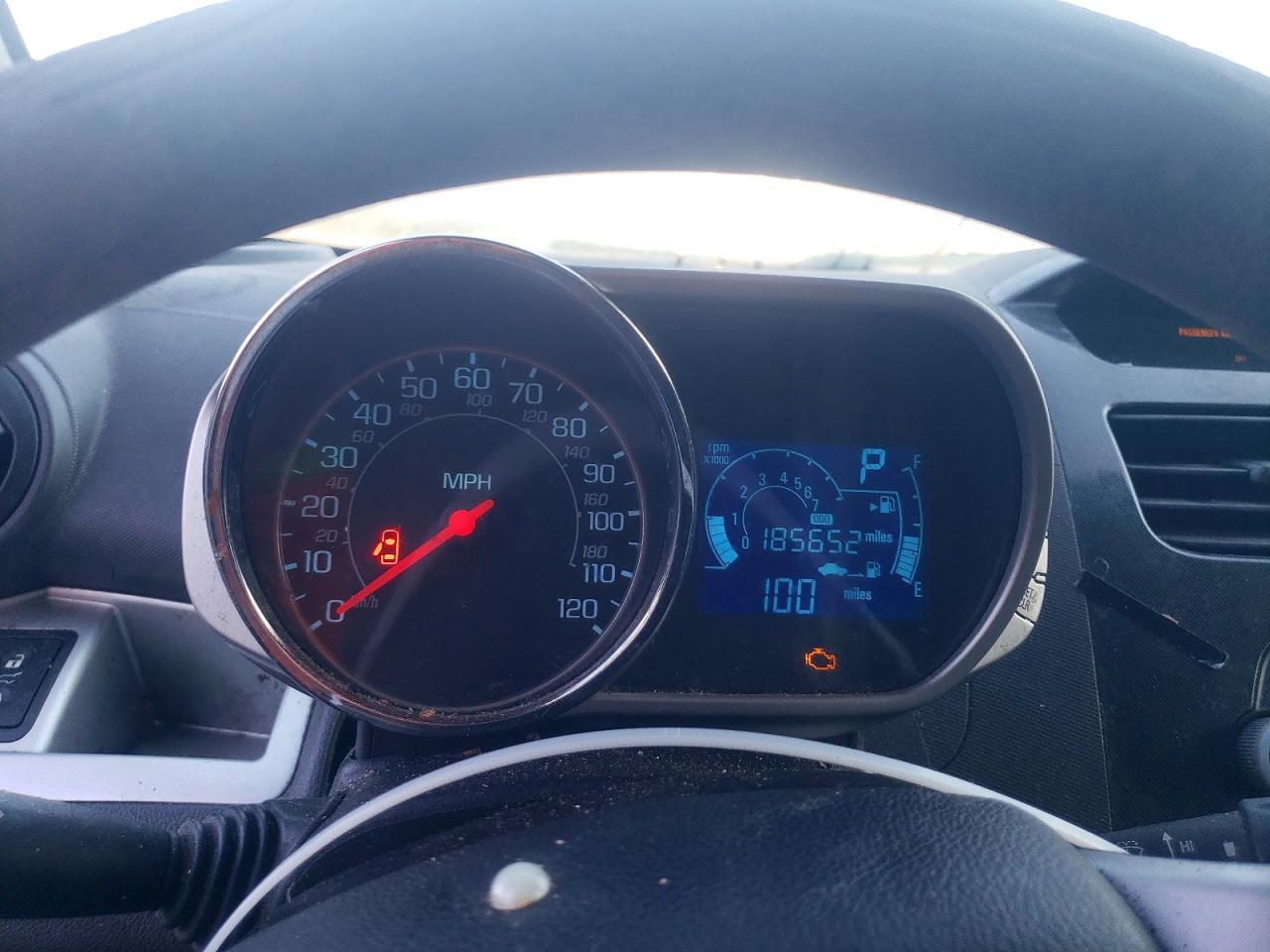 2013 CHEVROLET Spark