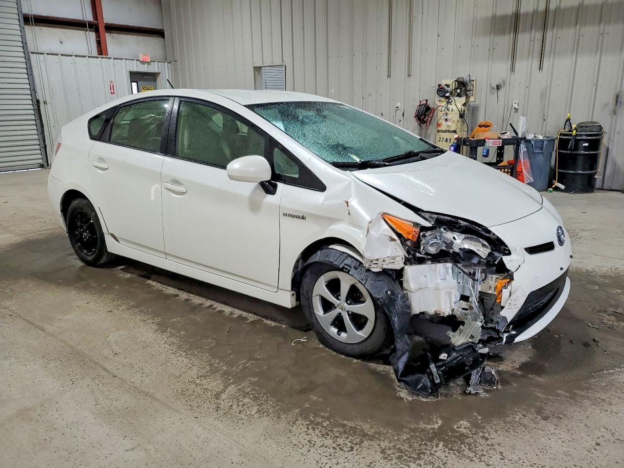 2015 TOYOTA PRIUS