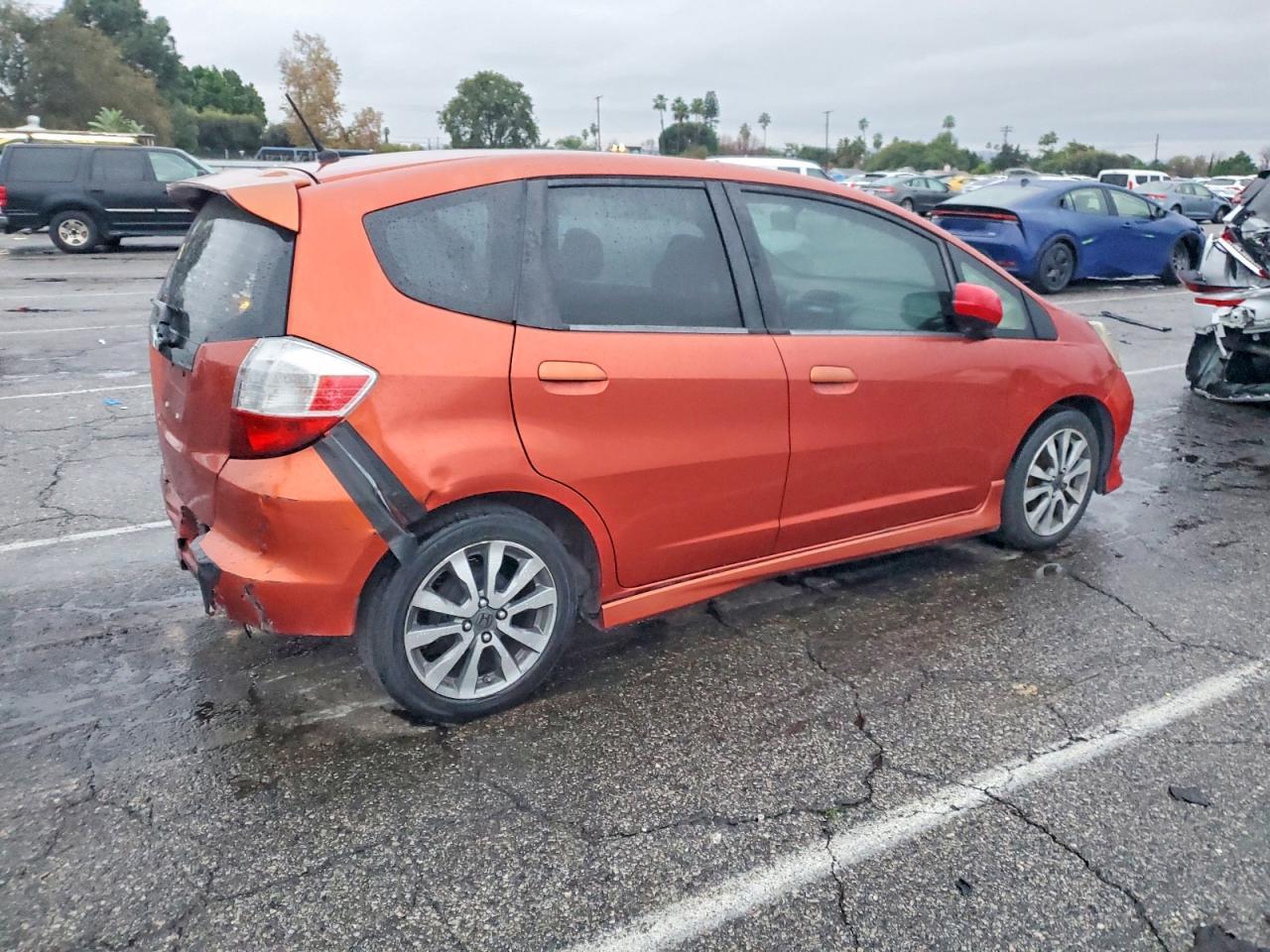 2012 HONDA FIT