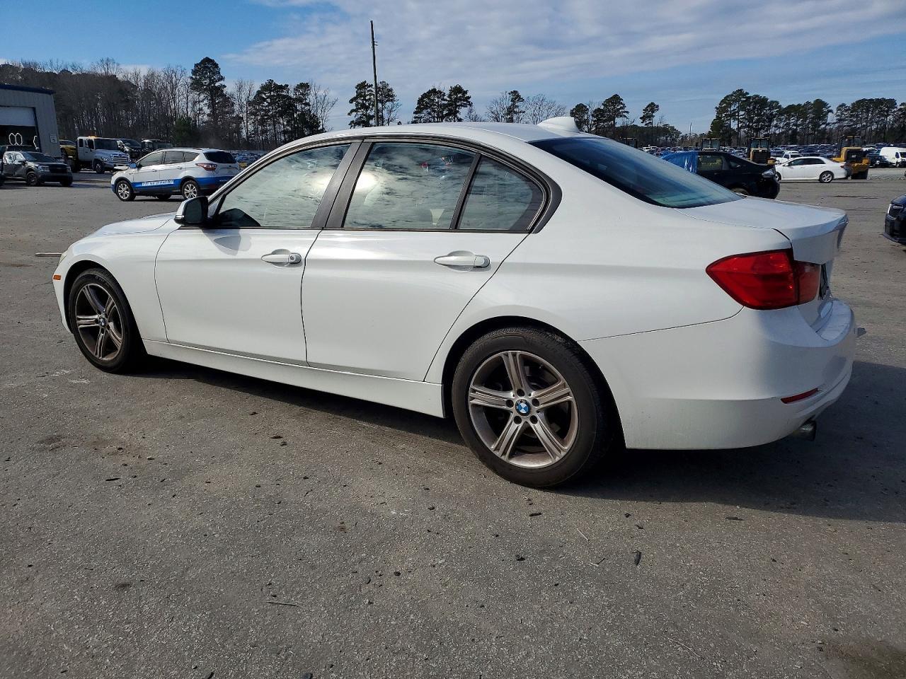 2013 BMW 3 SERIES