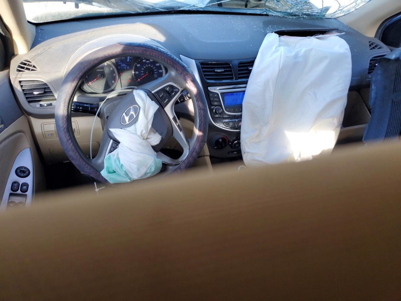 2013 HYUNDAI ACCENT