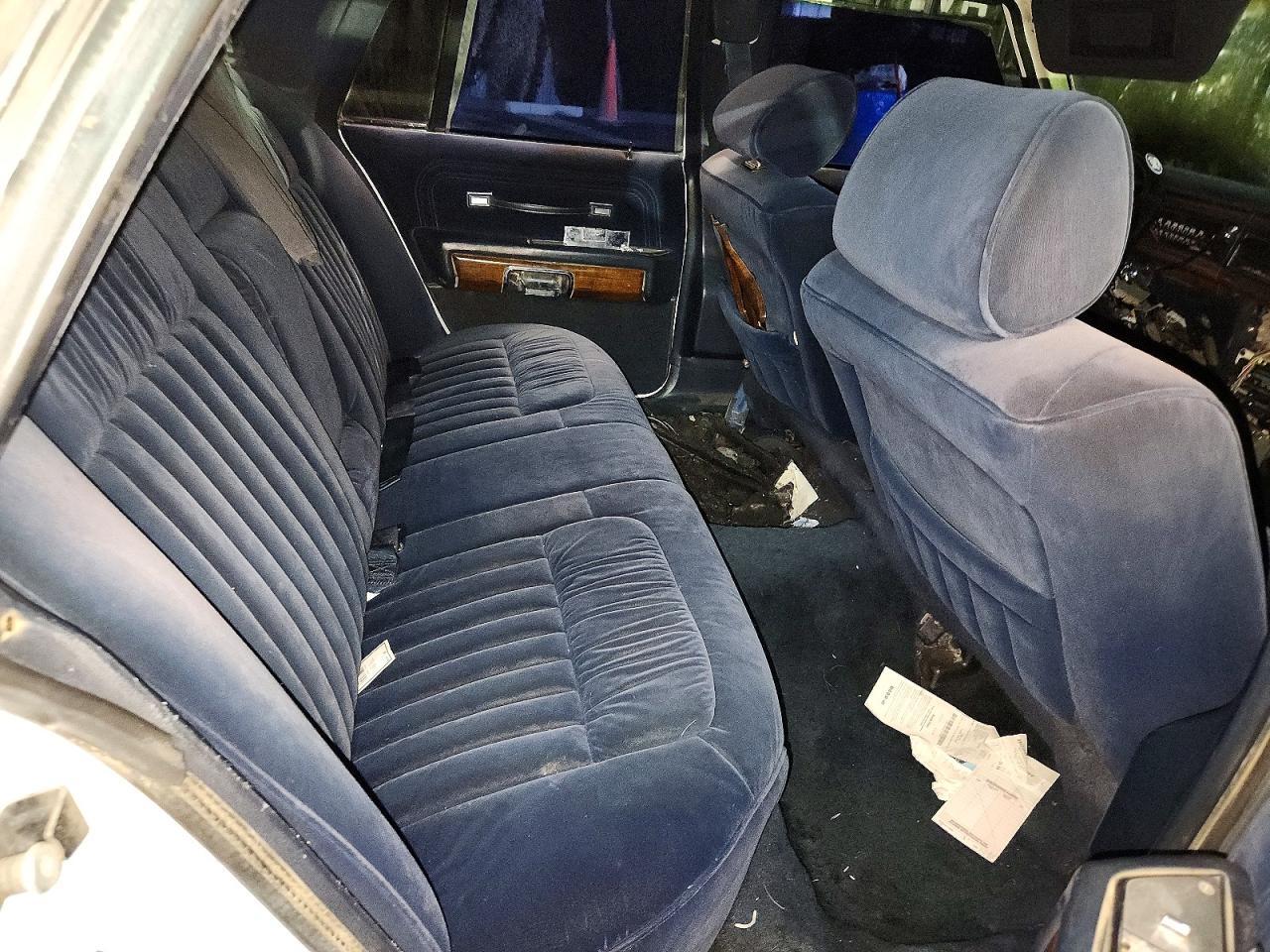 1989 FORD Crown Vict