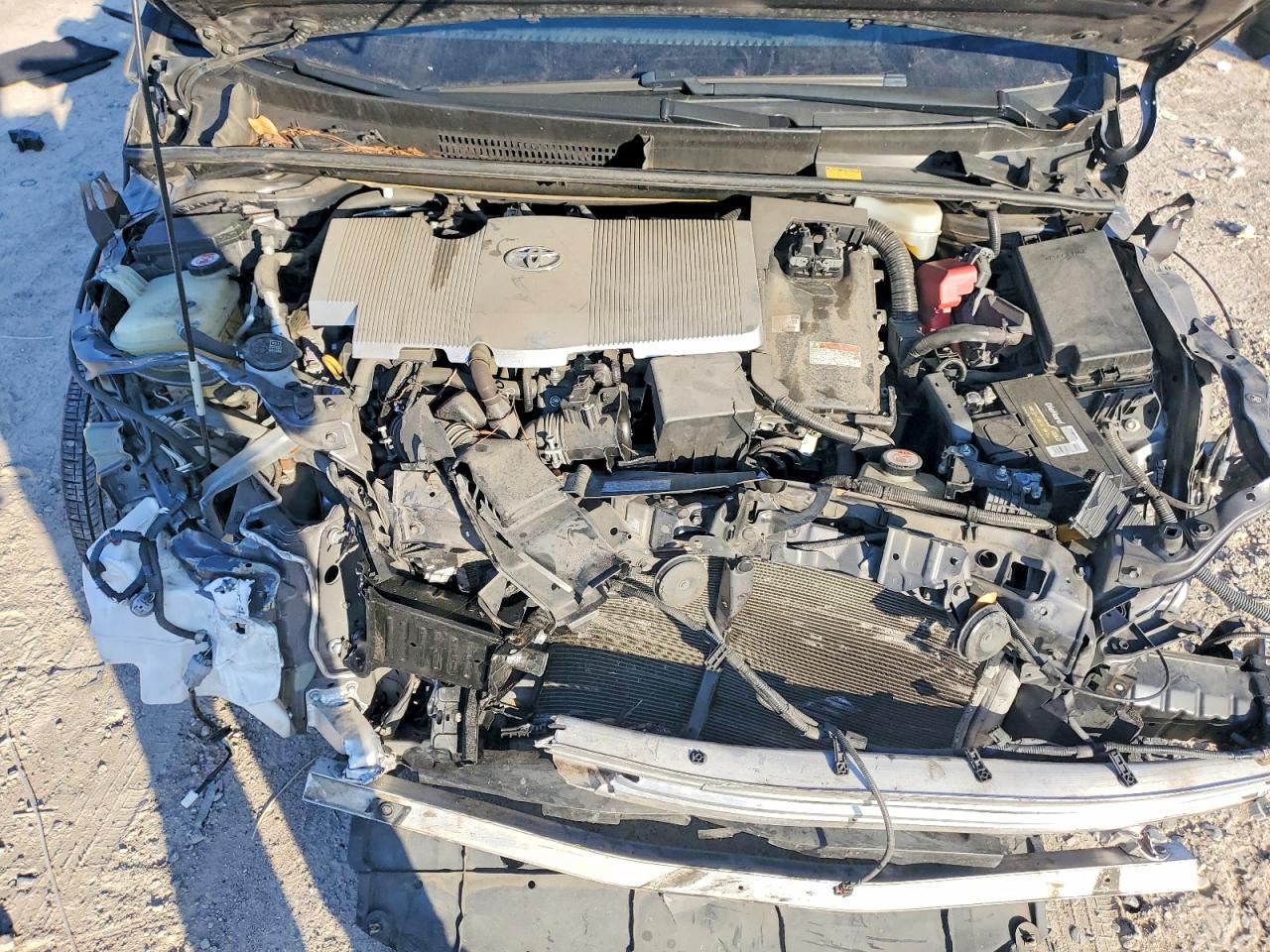 2017 TOYOTA PRIUS