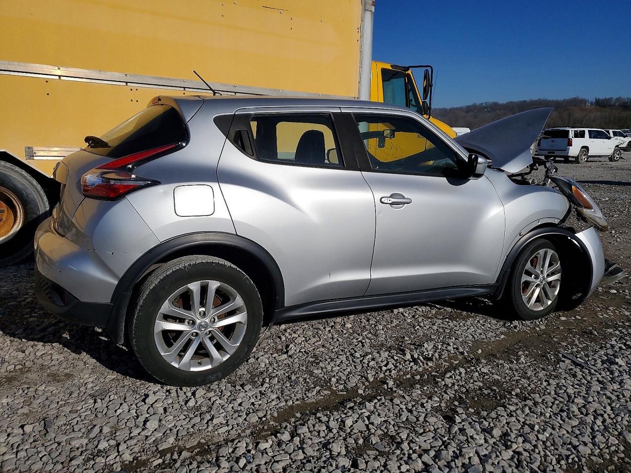 2017 NISSAN Juke