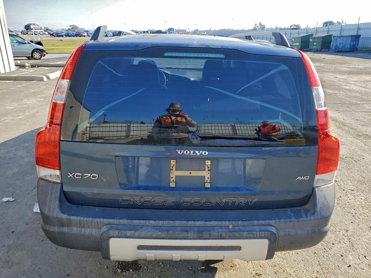 2007 VOLVO XC70