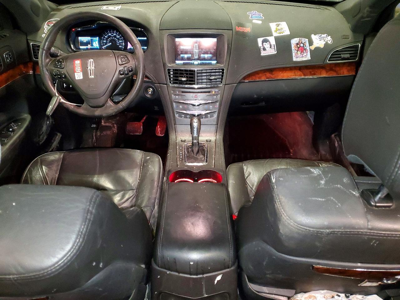 2015 LINCOLN MKT