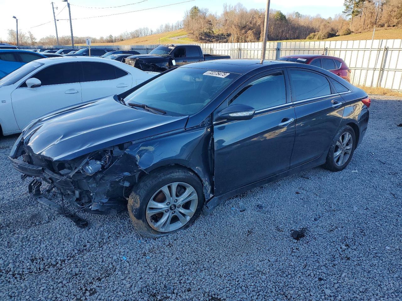 2011 HYUNDAI SONATA