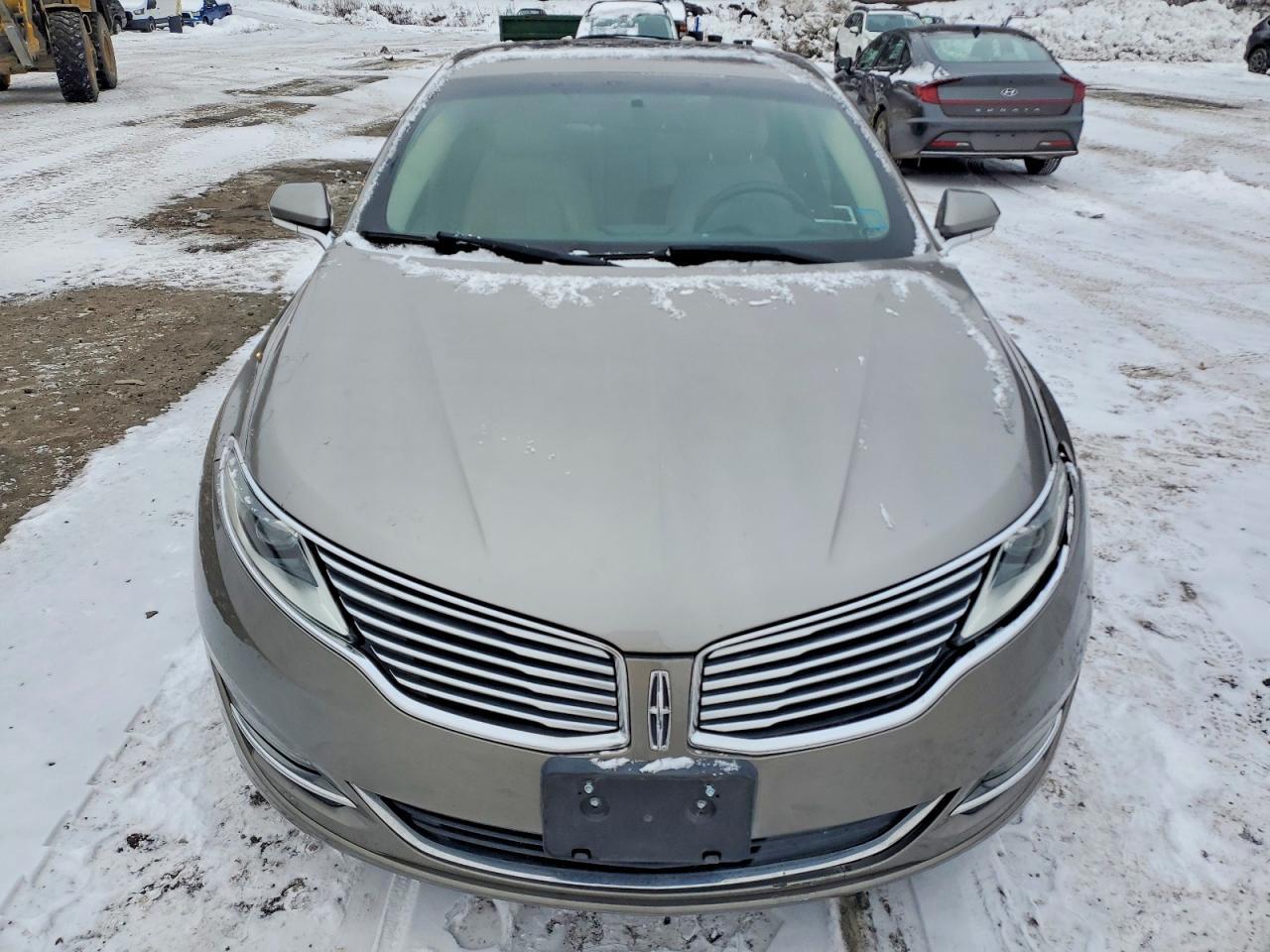 2016 LINCOLN MKZ