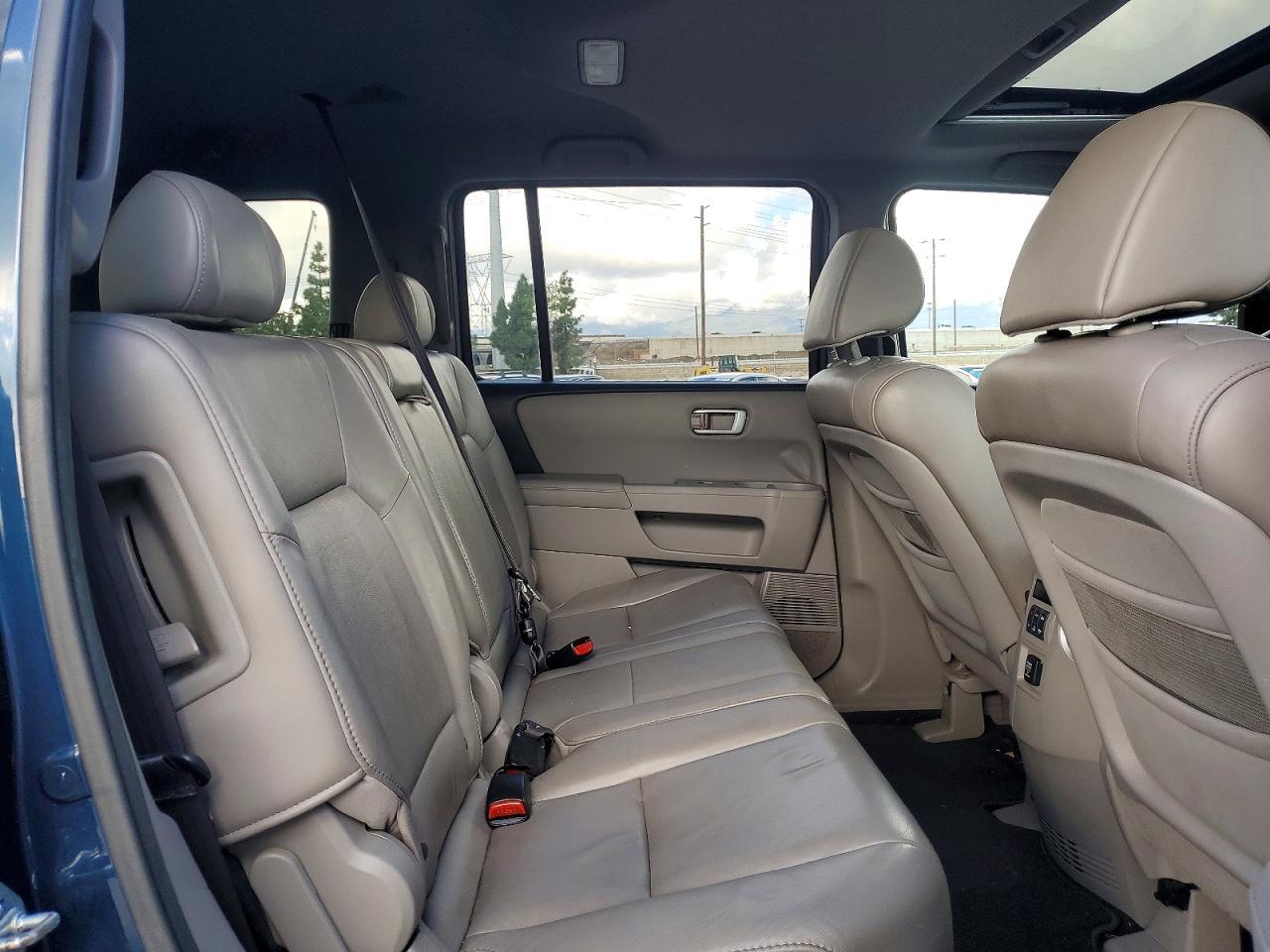 2011 HONDA PILOT