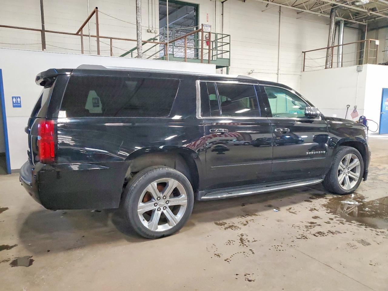 2018 CHEVROLET Suburban