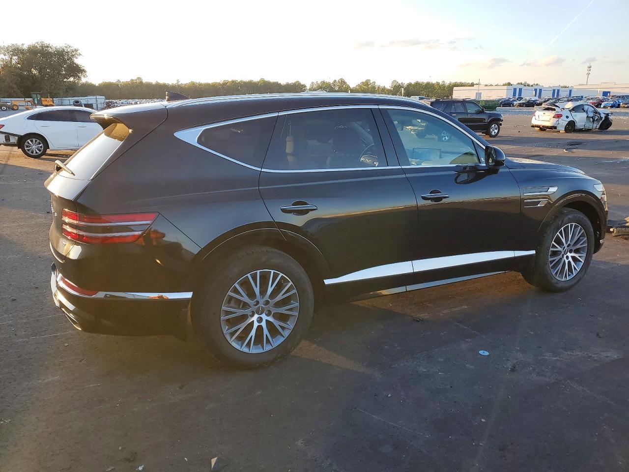 2024 GENESIS GV80