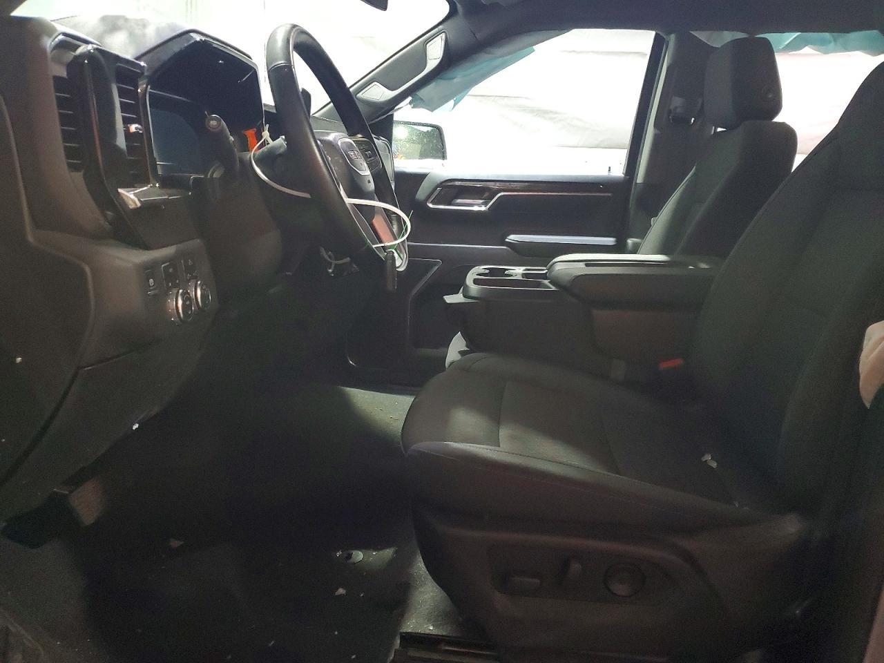 2024 GMC Sierra